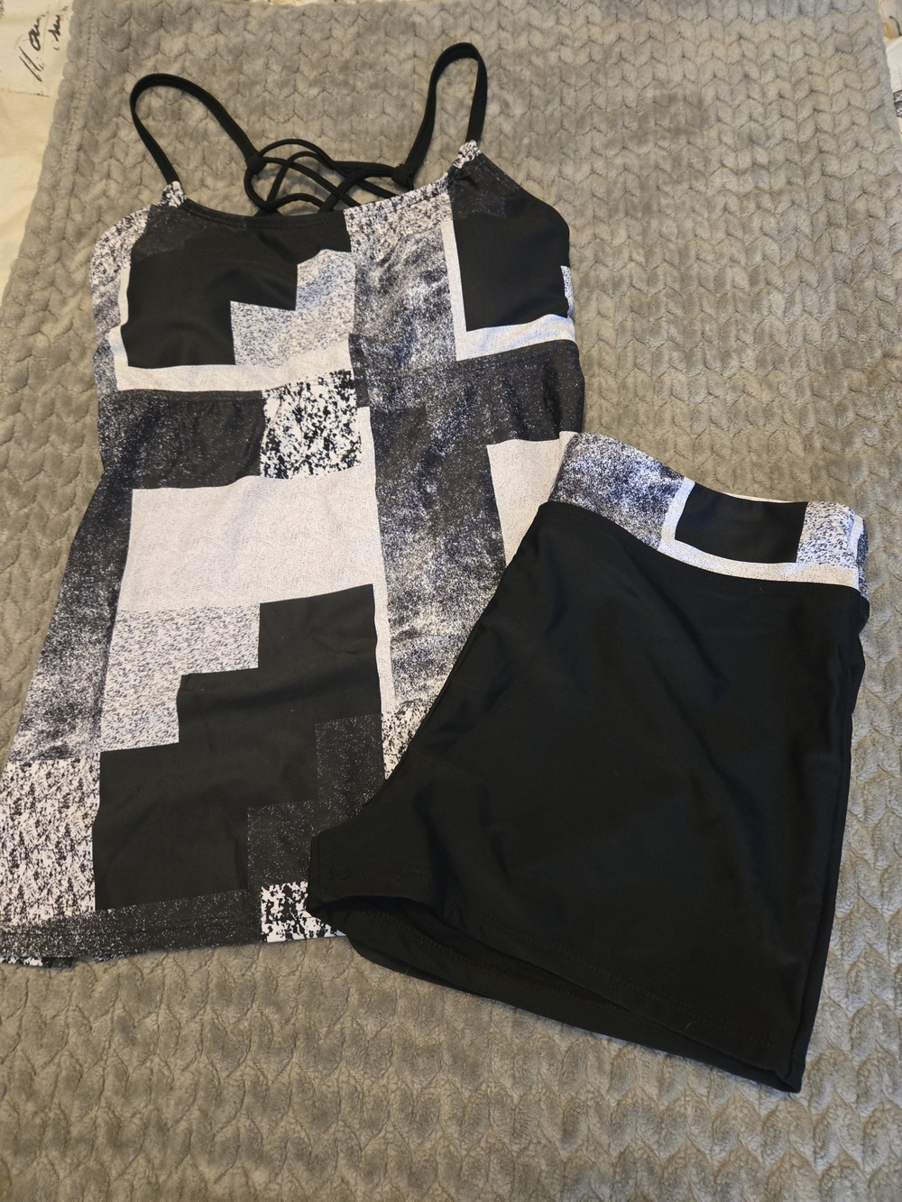 Women's Tankini Swim Shorts Set Black/gray/white NWT Size XL - Picture 4 of 5